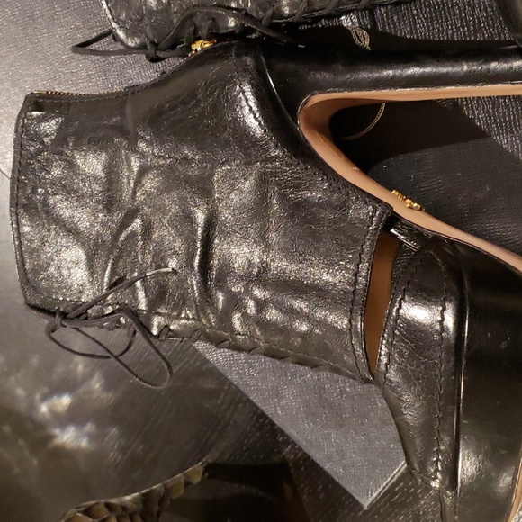 PRADA Lace up platform heels / booties! - Picture 7 of 10